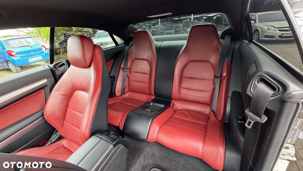 Mercedes-Benz Klasa E 250 CGI BlueEFFICIENCY Automatik Avantgarde - 32