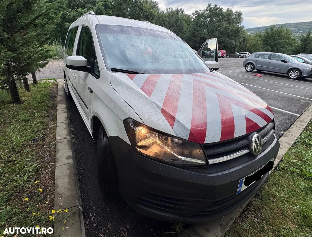 Volkswagen Caddy Maxi - 1