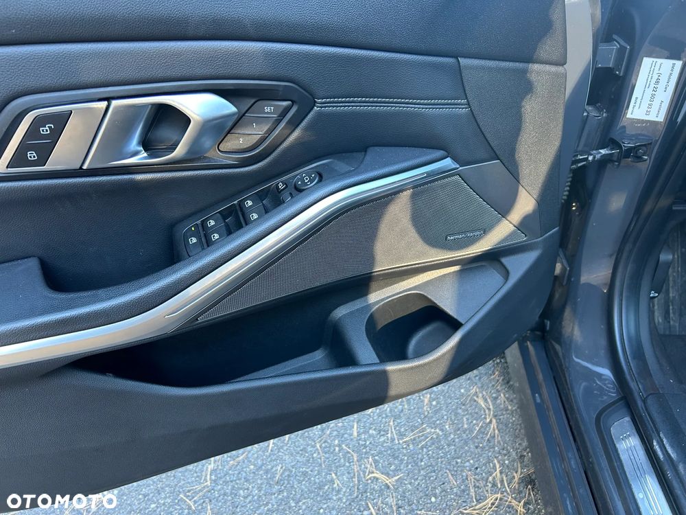 BMW Seria 3 320d - 7