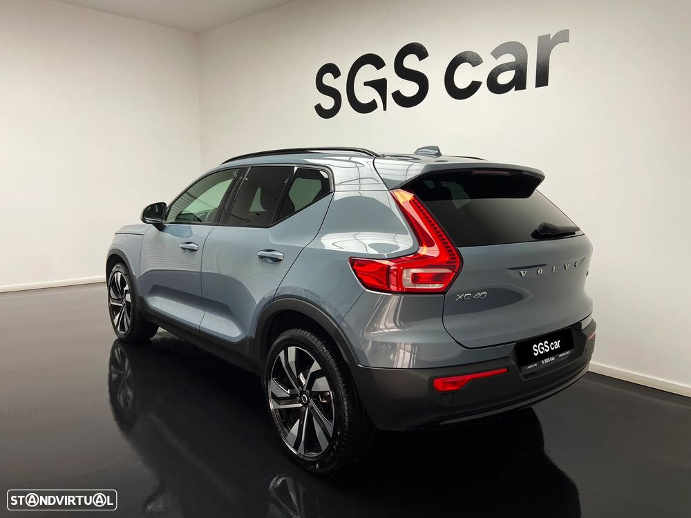 Volvo XC 40 1.5 T2 Plus Dark Auto - 3