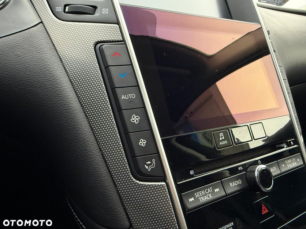 Infiniti Q50 - 19