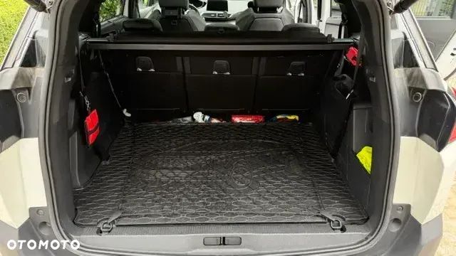 Peugeot 5008 2.0 BlueHDI GT S&S EAT8 - 17