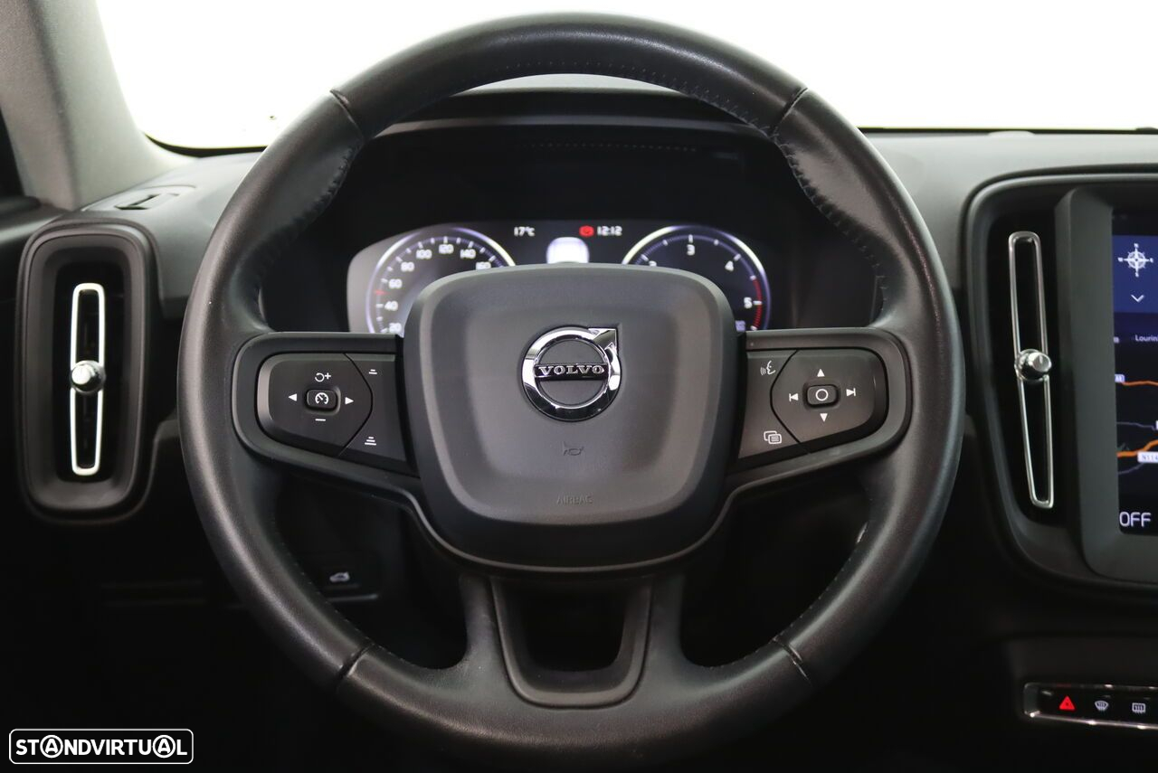Volvo XC 40 2.0 D3 Momentum - 10
