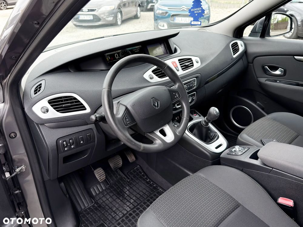 Renault Scenic 1.6 16V Expression - 7