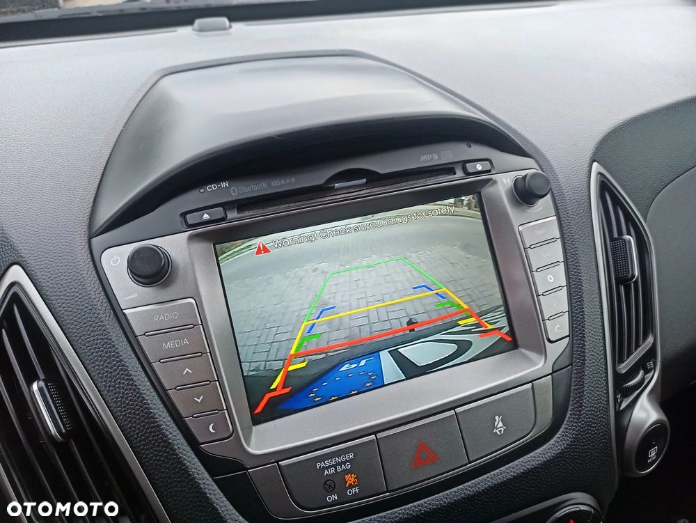 Hyundai ix35 1.7 CRDi 2WD Fifa World Cup Edition - 16