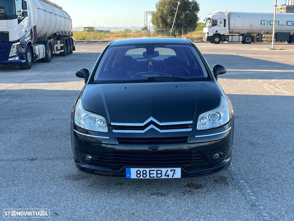 Citroën C4 1.6 HDi 110 Exclusive - 2