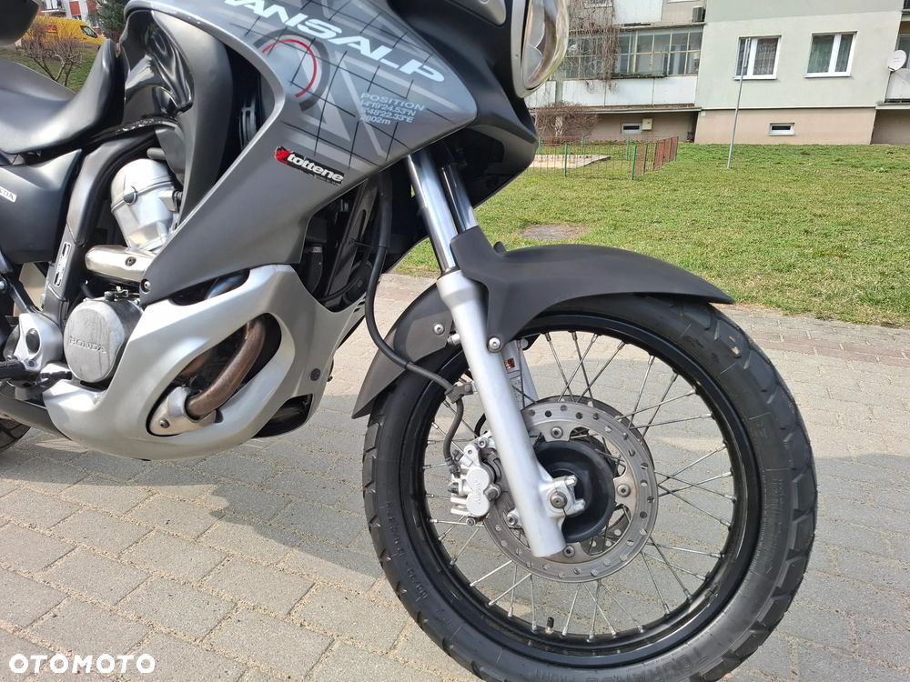 Honda Transalp - 9