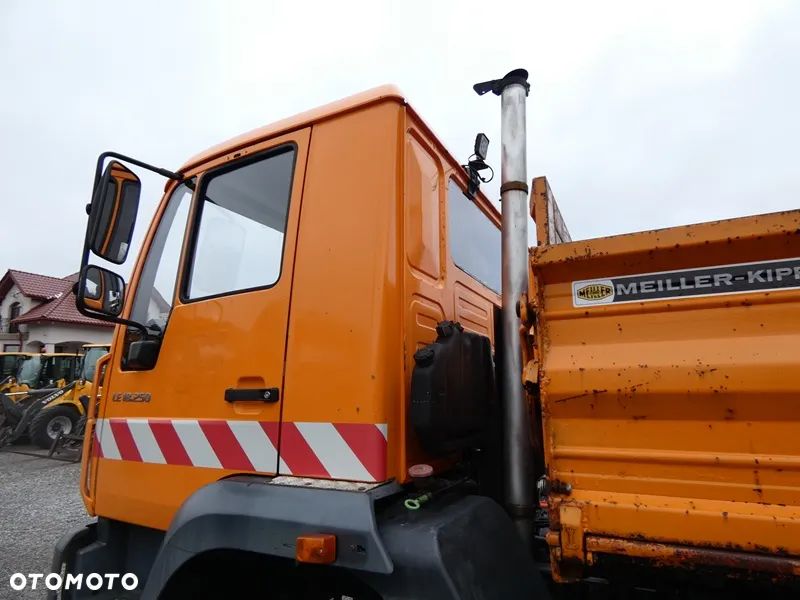 MAN LE 18.250 Z Niemiec / Wywrotka 4x4 z reduktorem / - 33