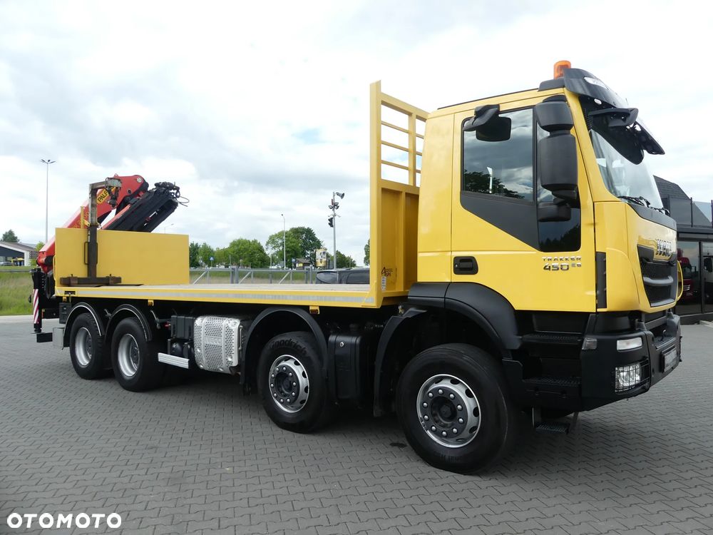 Iveco TRAKKER 450 / 8x4 / EURO 6 / HDS PALFINGER PK 22002-EH / NISKI PRZEBIEG / - 16