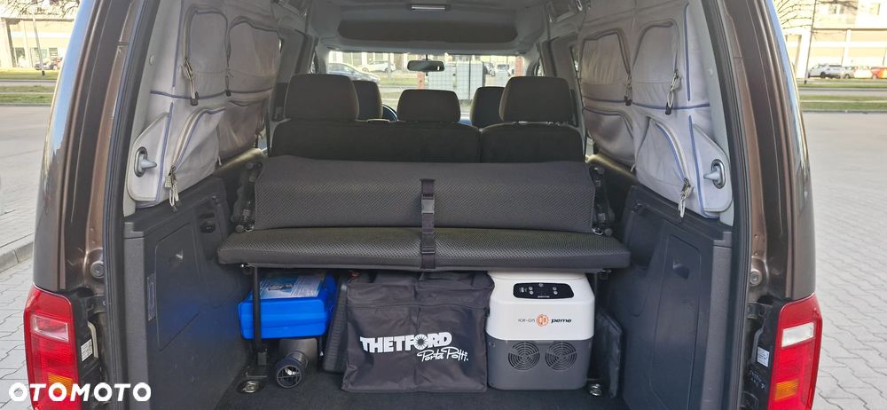 Volkswagen Caddy Maxi Highline - 31