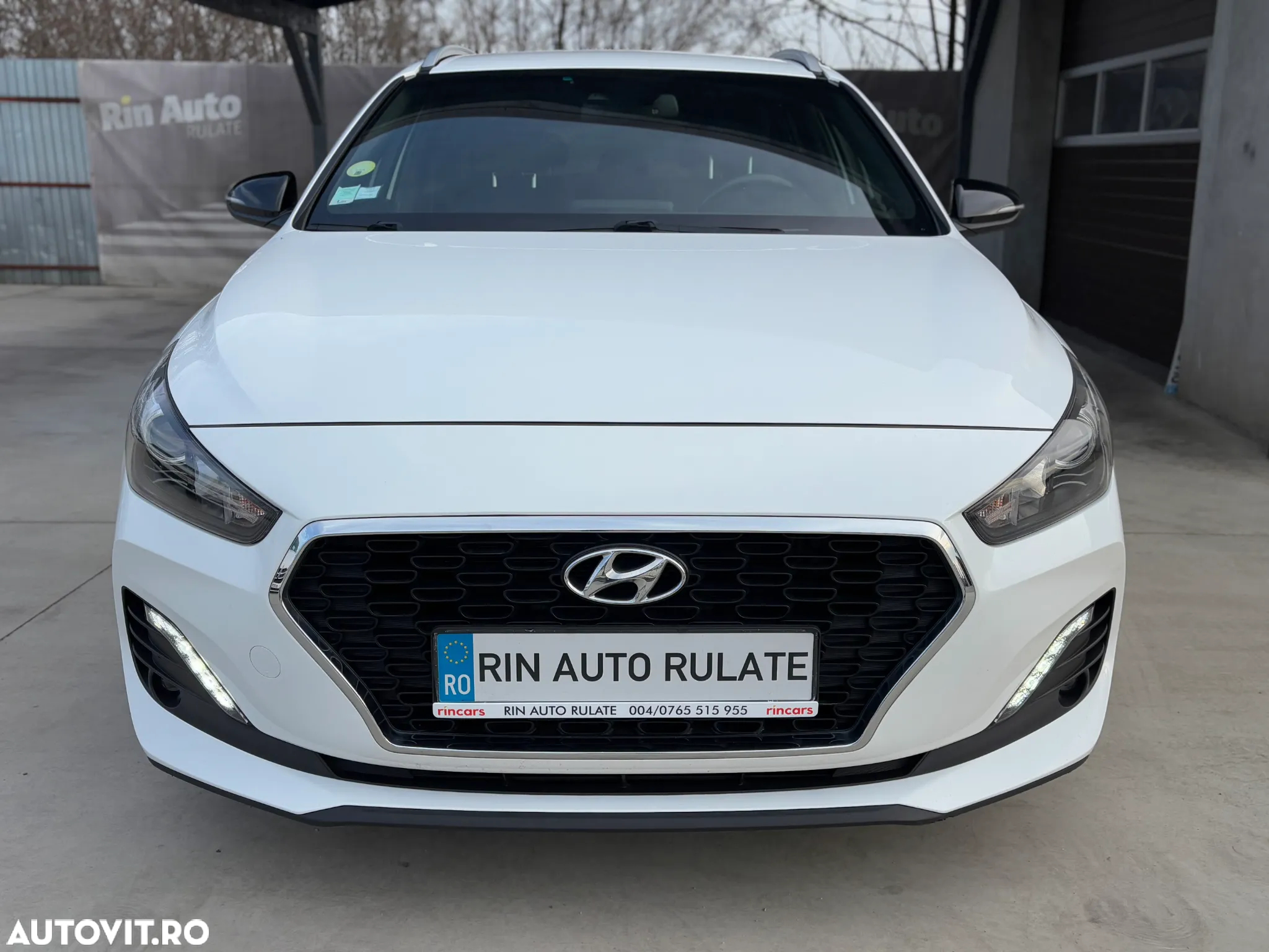 Hyundai i30 Kombi 1.6 CRDI DCT Select - 3