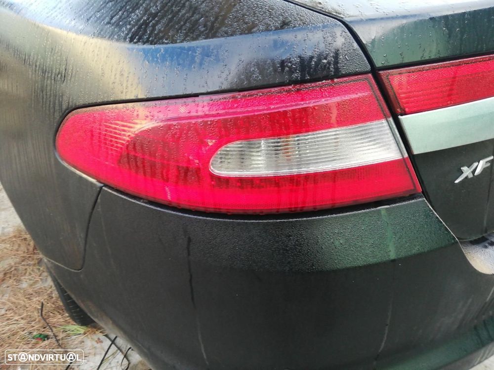 FAROLIM TRASEIRO ESQUERDO JAGUAR XF - 1