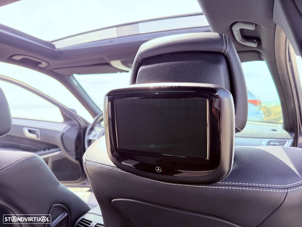 Mercedes-Benz E 300 Bluetec Hybrid Avantgarde - 25
