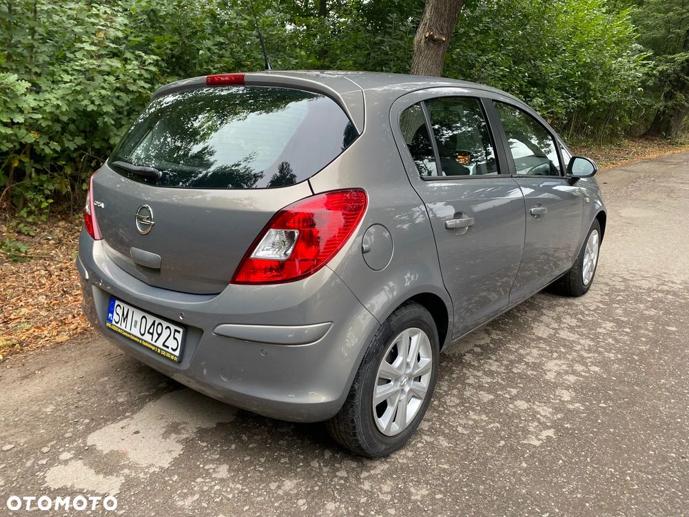 Opel Corsa - 3