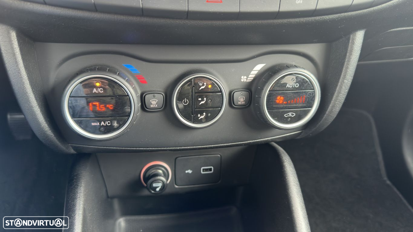 Fiat Tipo Station Wagon 1.3 M-Jet Lounge J17 - 20