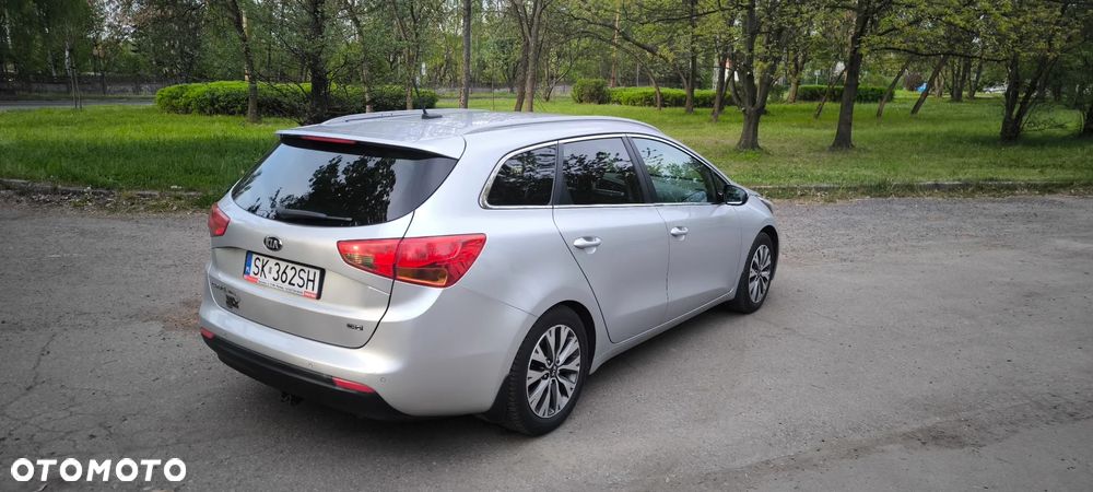 Kia Ceed 1.6 CRDi L - 4