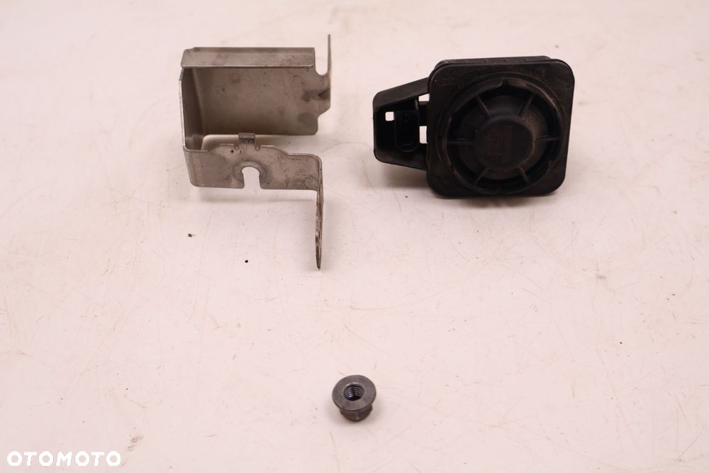 JEEP GRAND CHEROKEE WK2 SYRENA ALARMU 68195725AA, 68105834AB - 1