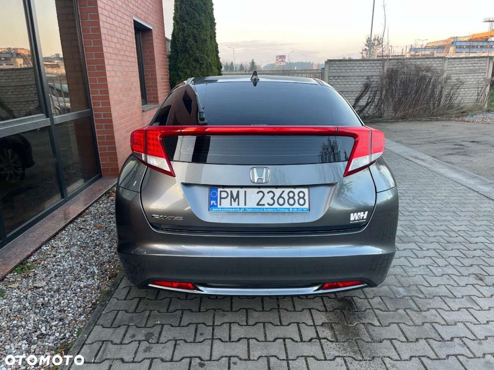 Honda Civic 1.8 i-VTEC Sport - 6