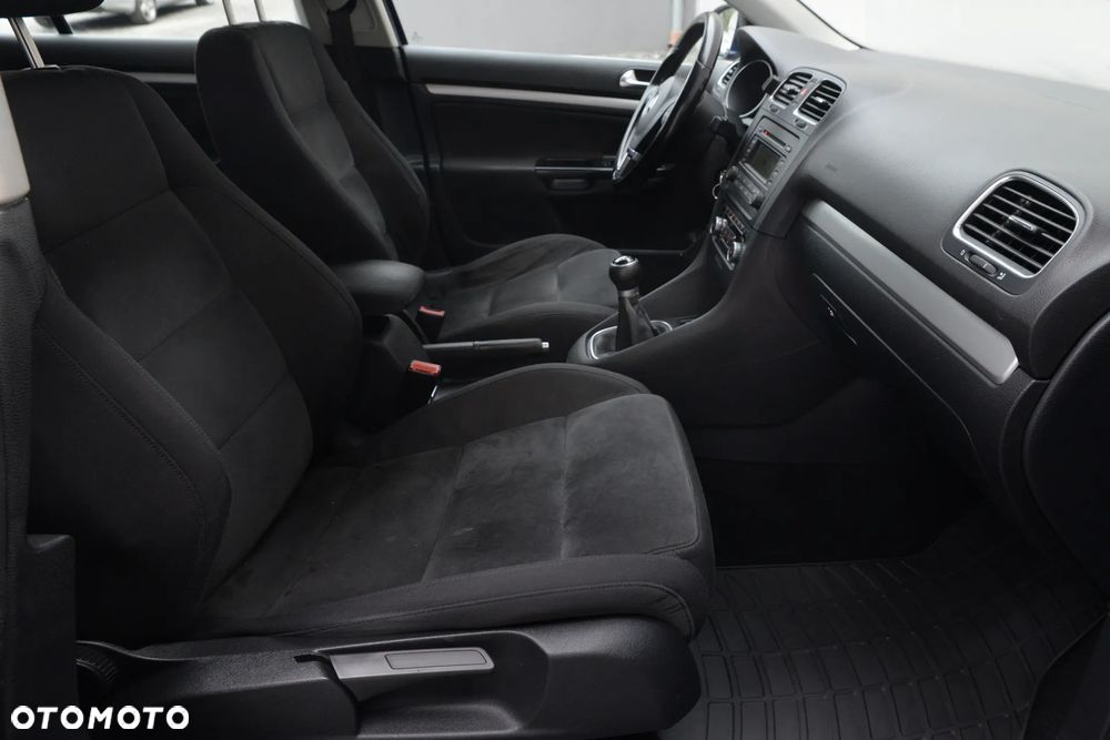 Volkswagen Golf 1.4 TSI BMT Highline Perfectline - 36