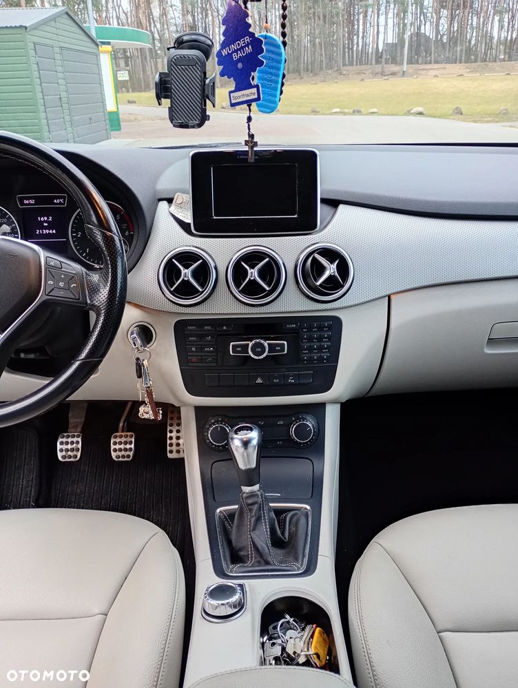 Mercedes-Benz Klasa B 180 CDI (BlueEFFICIENCY) - 7