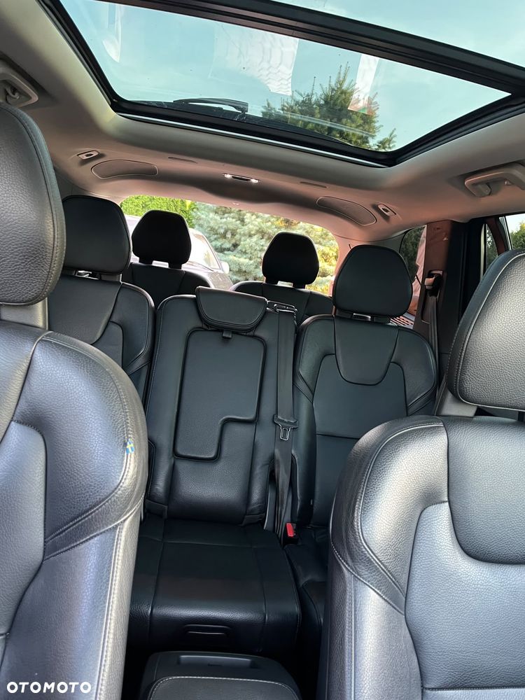 Volvo XC 90 D5 AWD Momentum 7os - 20