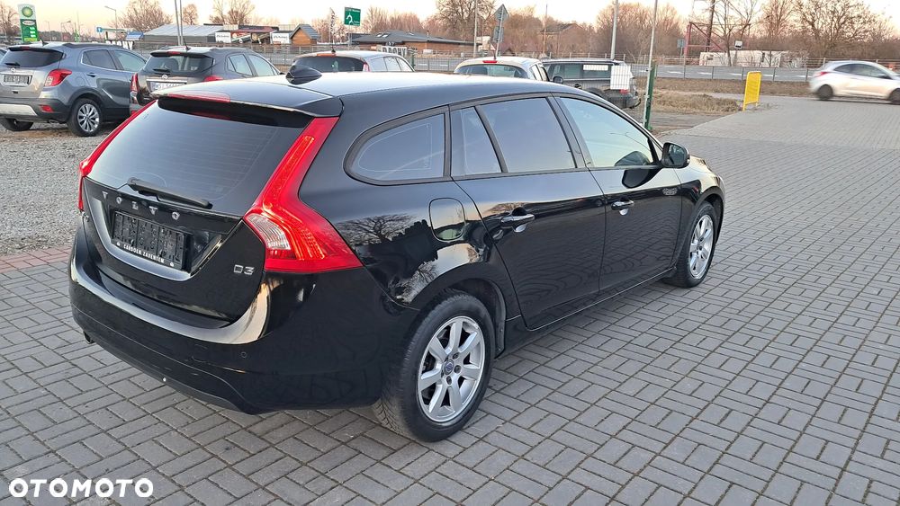 Volvo V60 D3 Base - 21