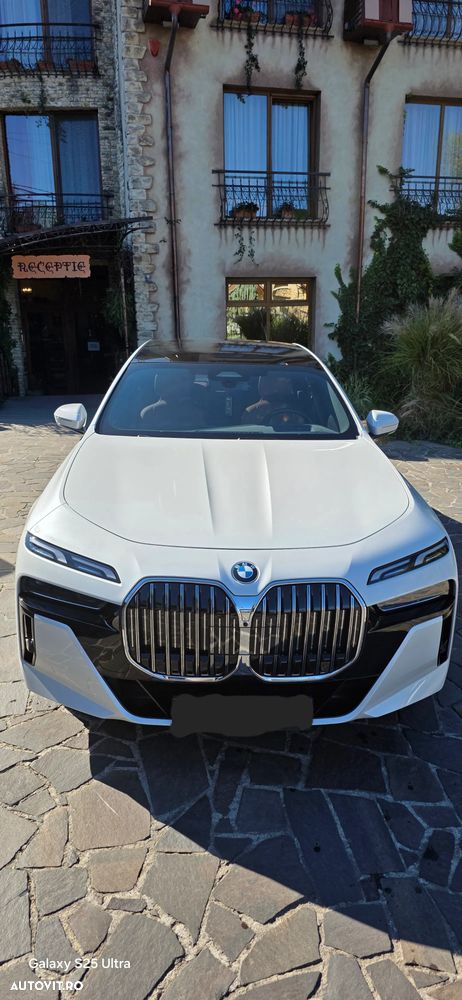 BMW Seria 7 - 25