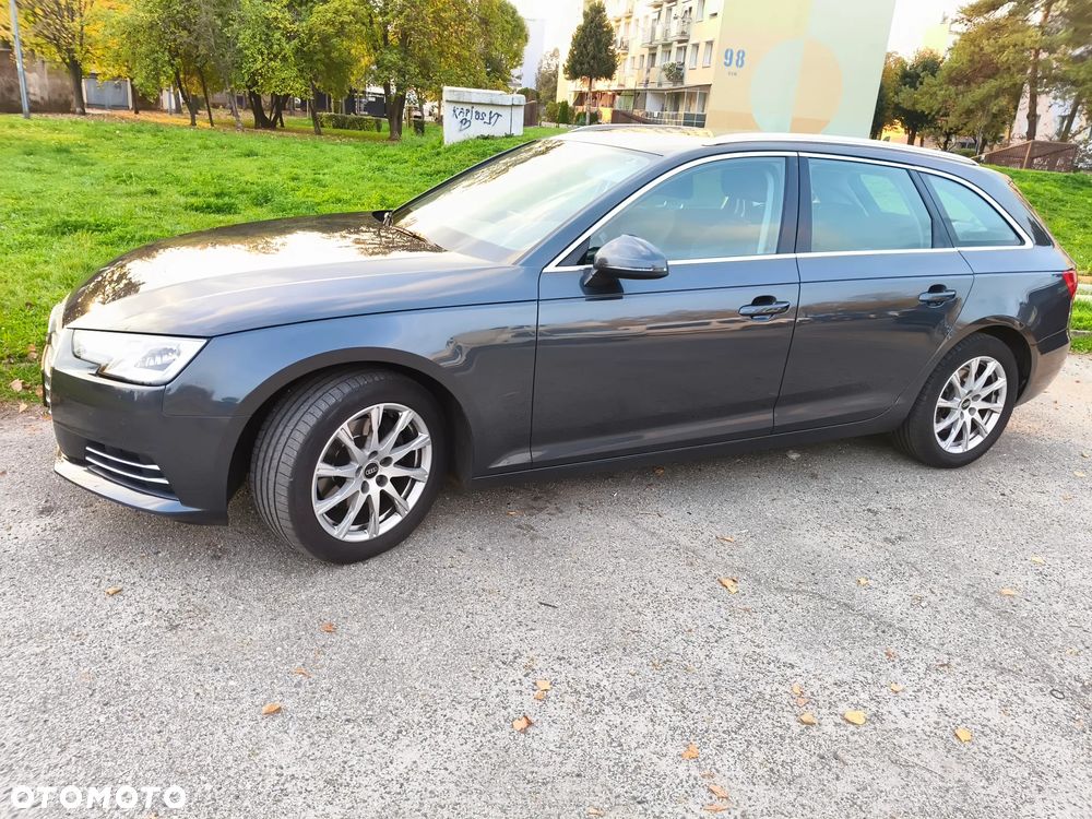 Audi A4 Avant - 13