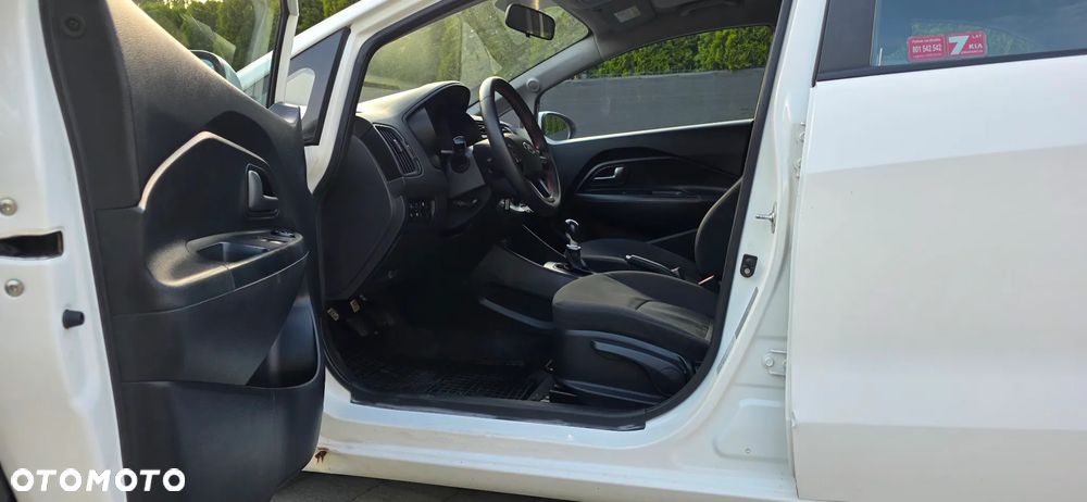Kia Rio 1.4 crdi Business Line - 5