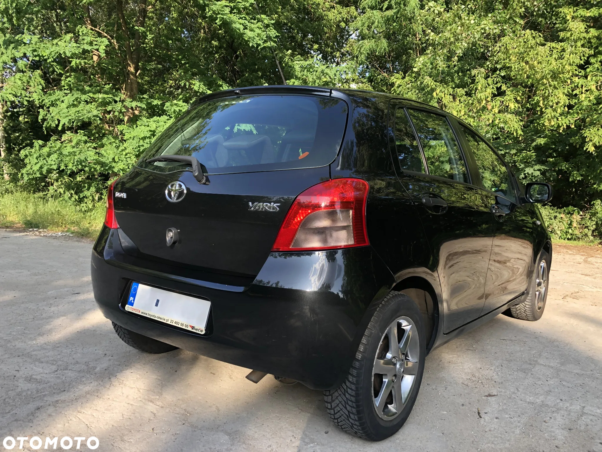 Toyota Yaris - 12