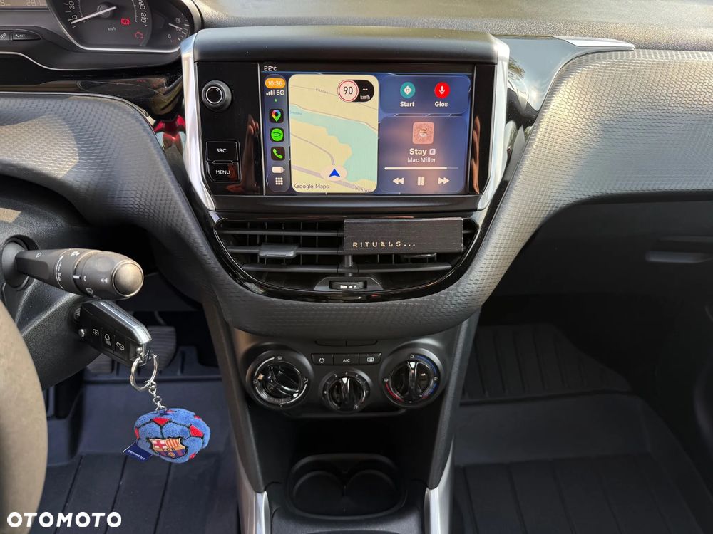 Peugeot 2008 PureTech 82 Allure - 22