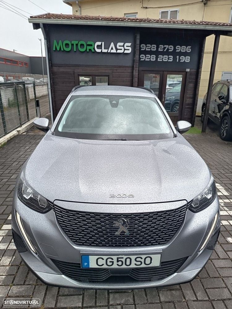 Peugeot e-2008 50 kWh Allure - 3