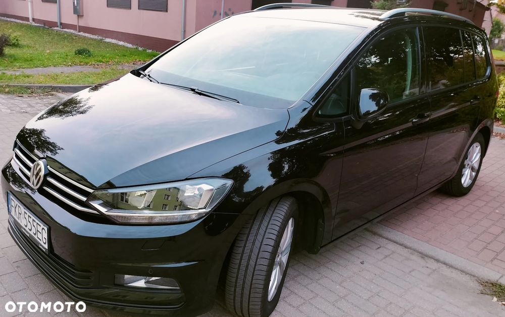 Volkswagen Touran - 2