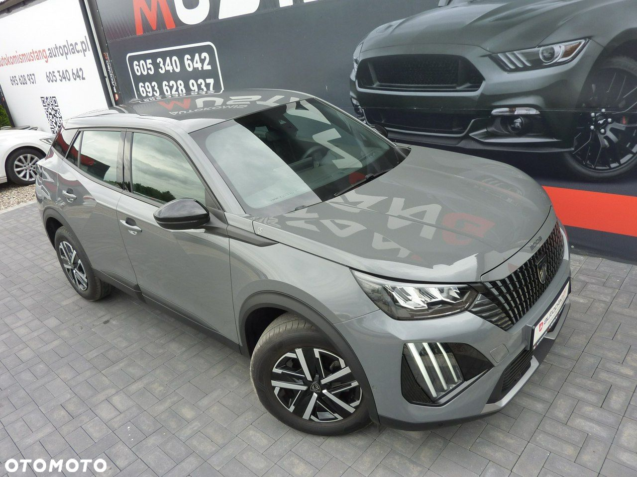 Peugeot 2008 - 9