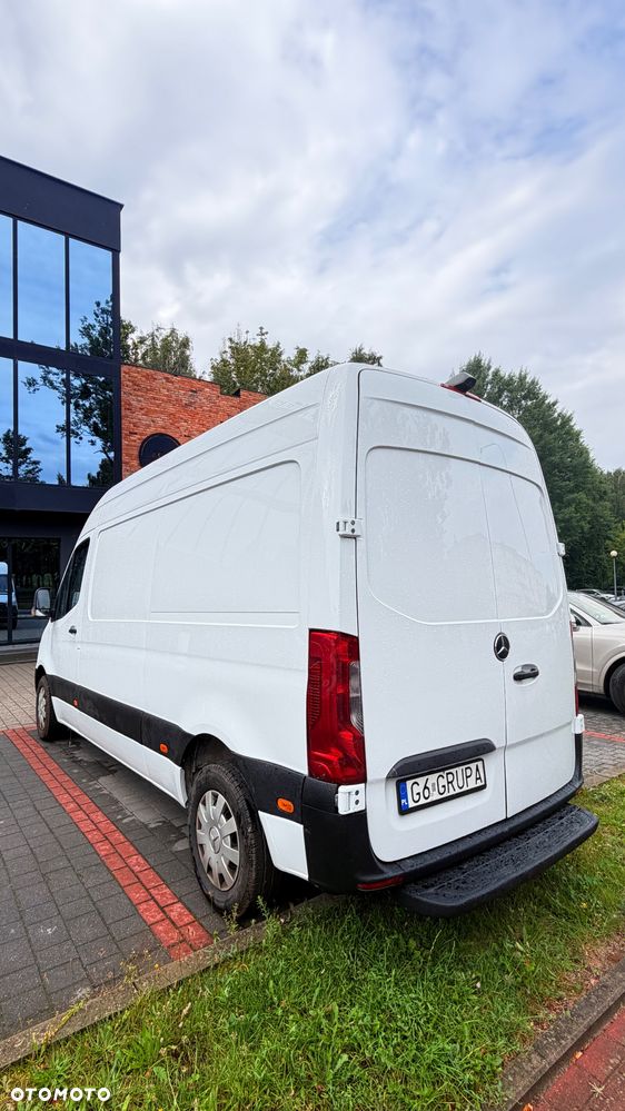 Mercedes-Benz sprinter - 2