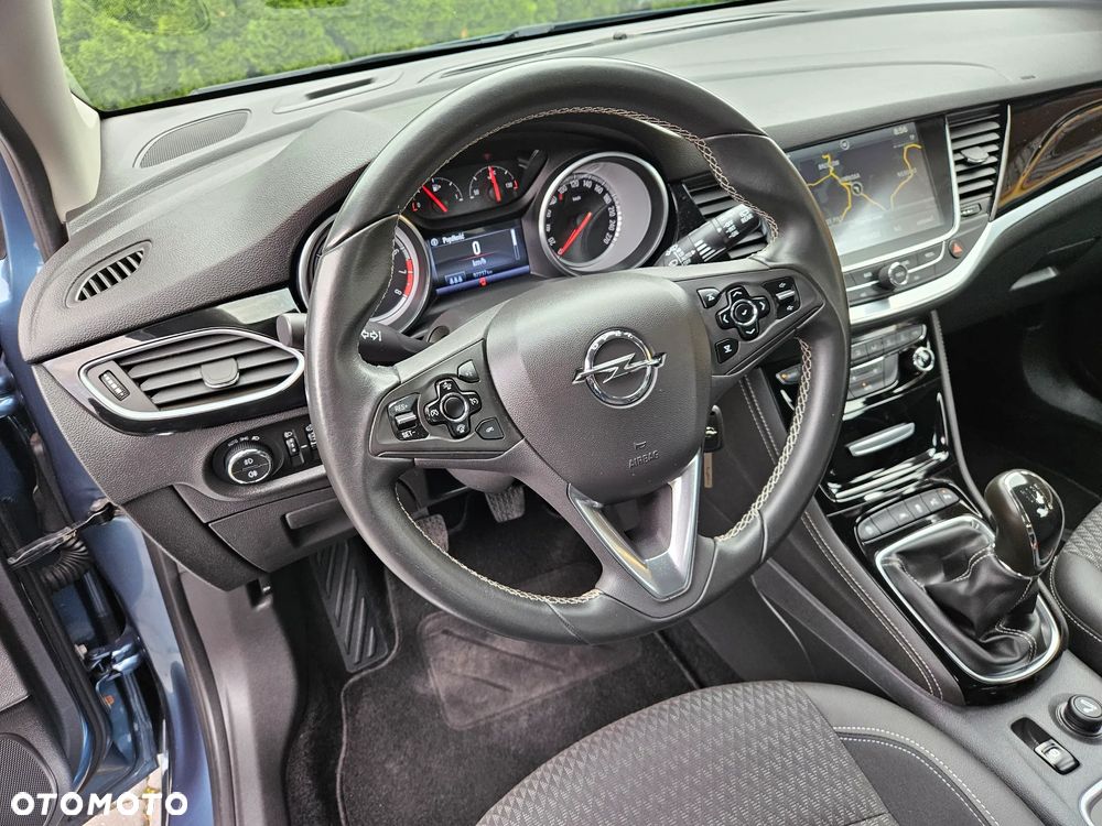 Opel Astra 1.4 Turbo Start/Stop Ultimate - 24