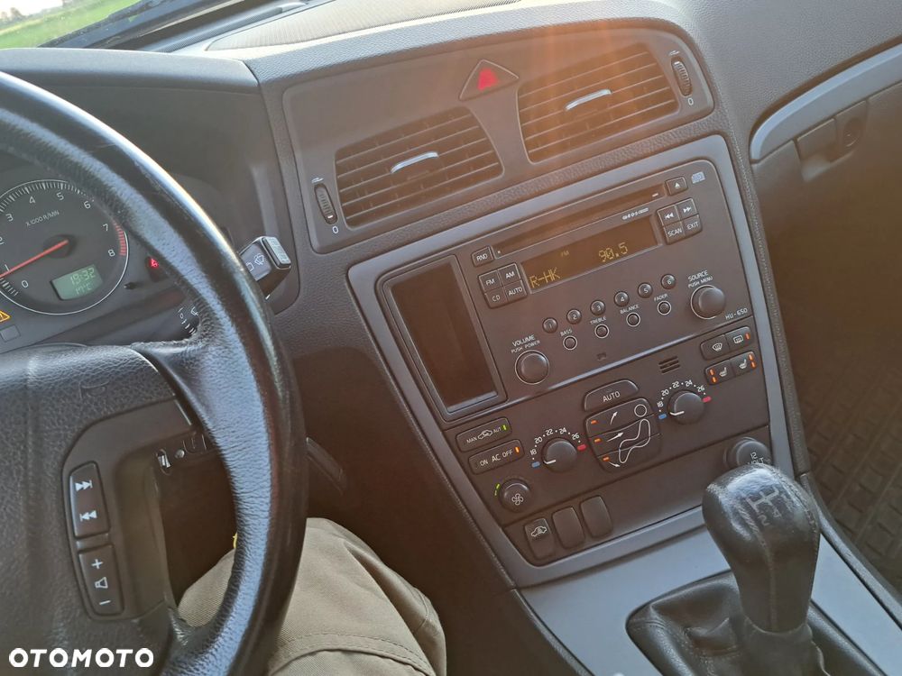 Volvo V70 2.4 Kinetic - 22