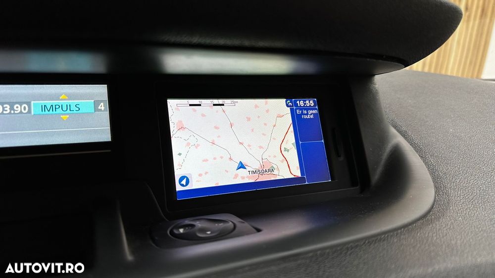 Renault Grand Scenic - 18