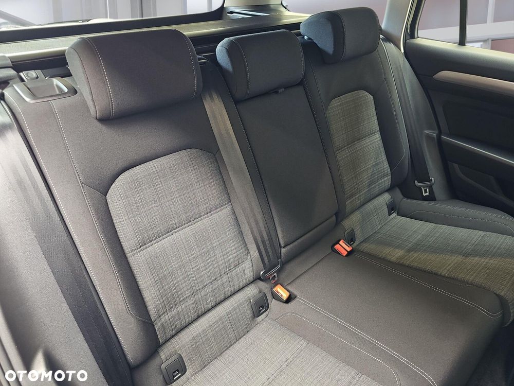 Volkswagen Passat Variant 2.0 TDI EVO Business DSG - 11