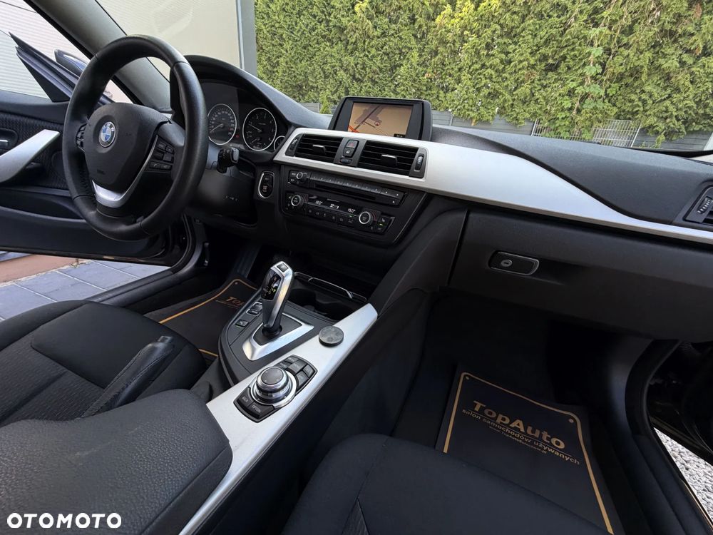 BMW Seria 4 420d Sport-Aut Advantage - 17