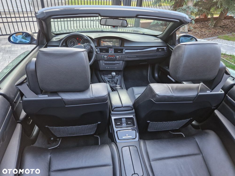 BMW Seria 3 325i - 13