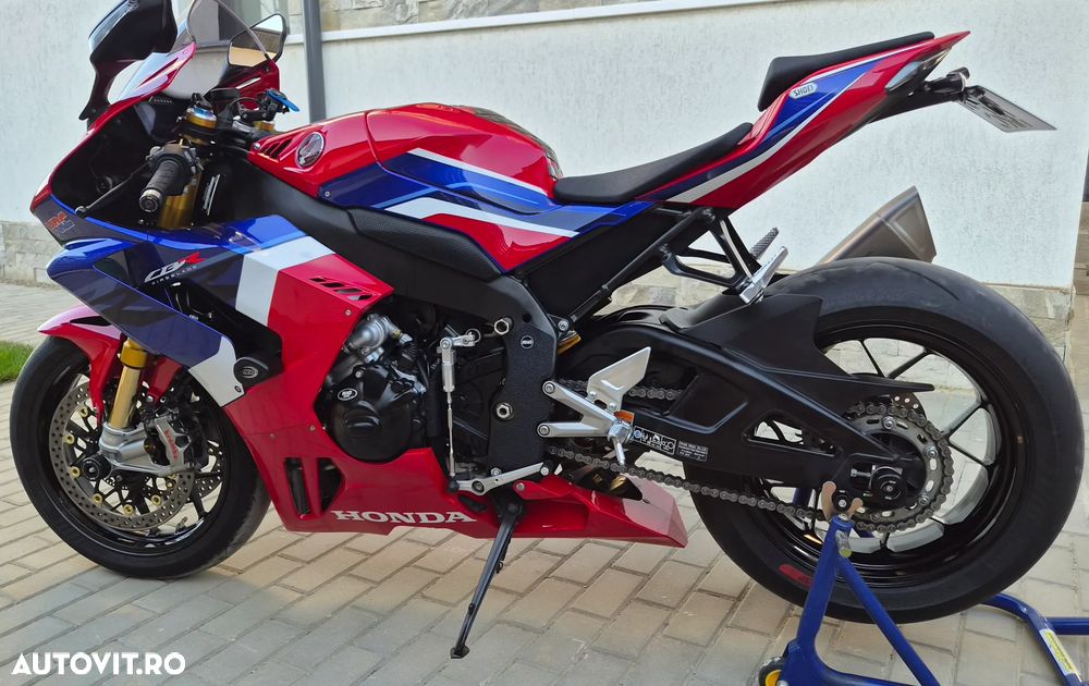 Honda CBR 1000RR Fireblade C-ABS Tricolour-HRC - 2