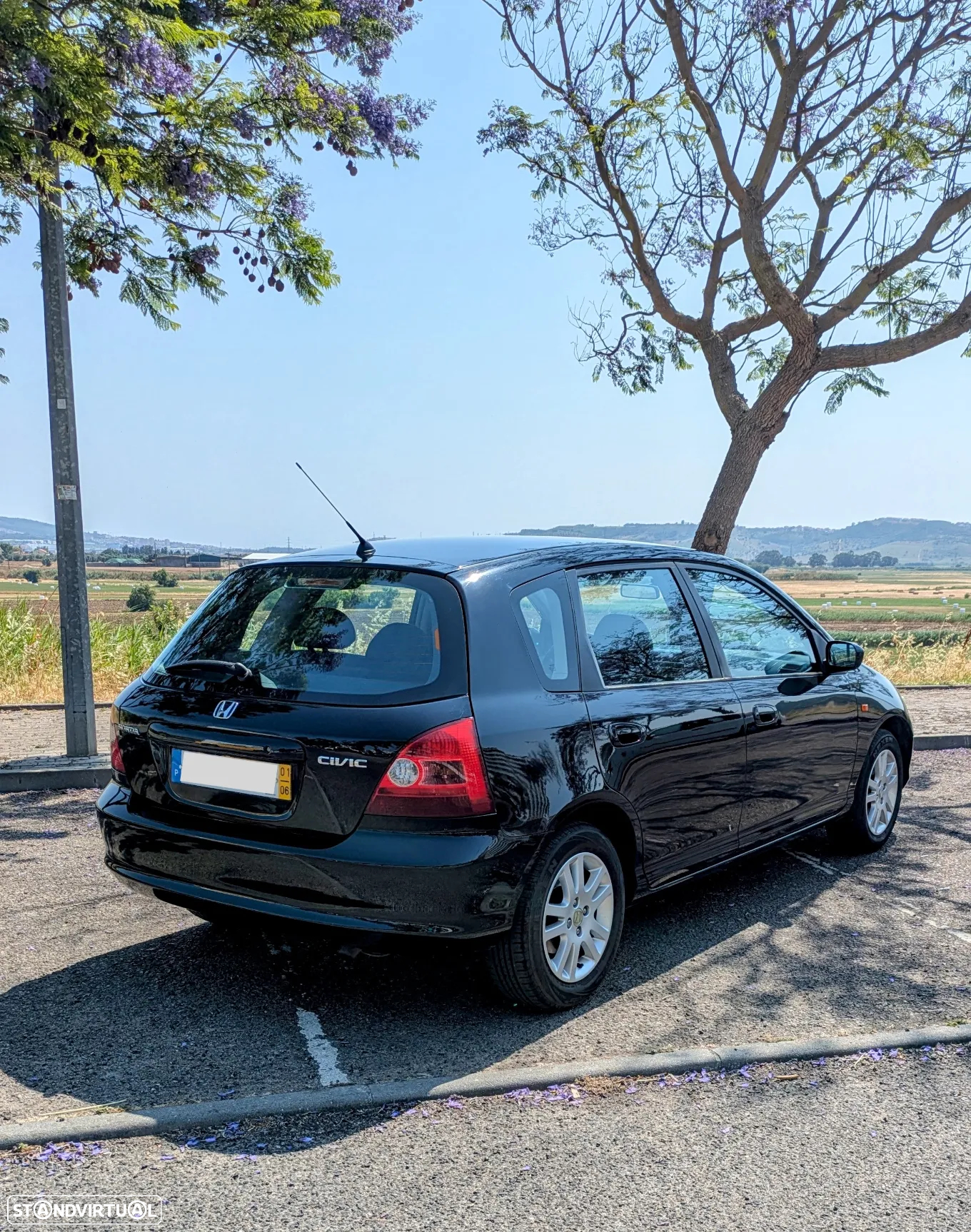 Honda Civic 1.6 ES - 4