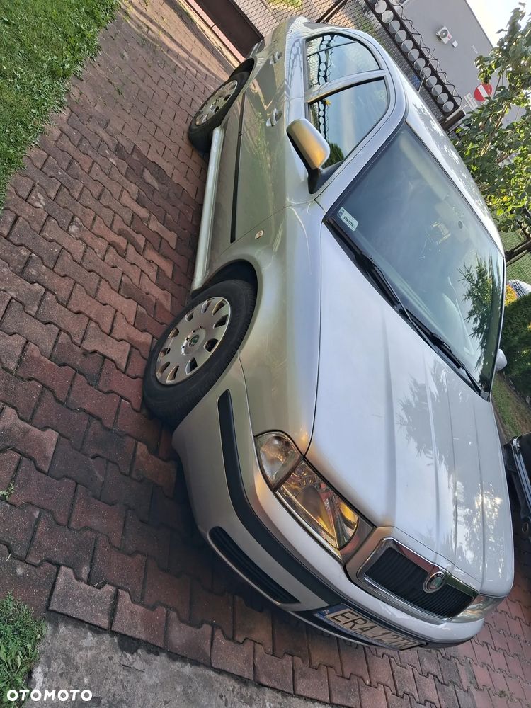 Skoda Octavia 1.9 TDI Tour Plus - 10