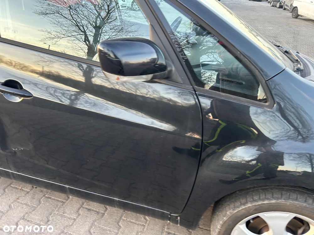 Kia Venga - 32