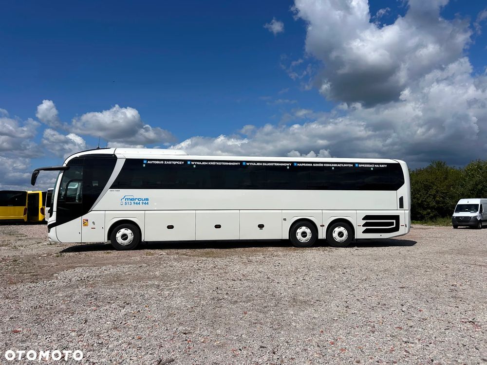 MAN Lions Coach - 8