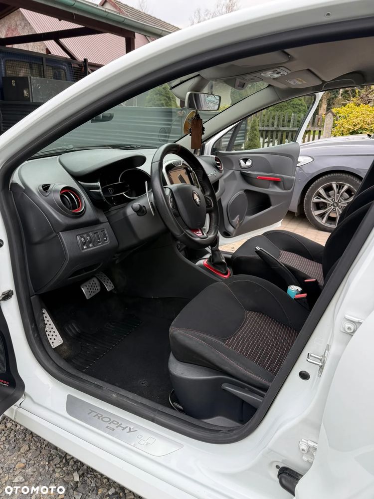 Renault Clio 1.6 R.S.Trophy 220 EDC - 5