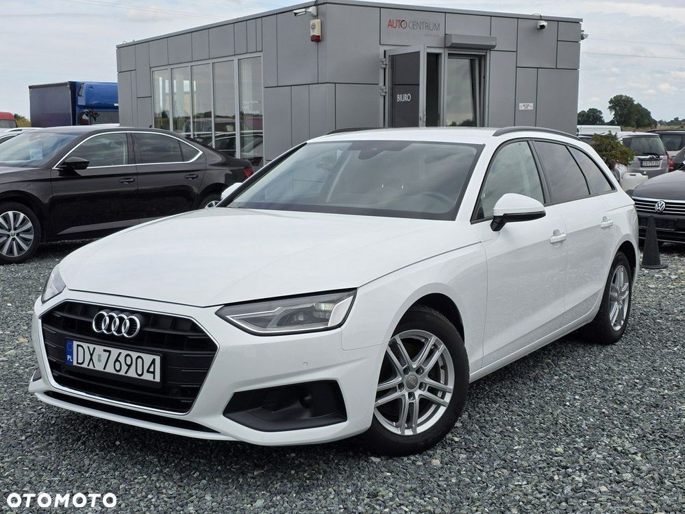 Audi A4 - 1