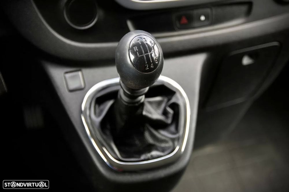 Renault trafic 1.6 dci tÉrmica iva dedutÍvel - 17