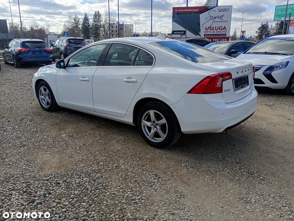 Volvo S60 D3 Geartronic Momentum - 15